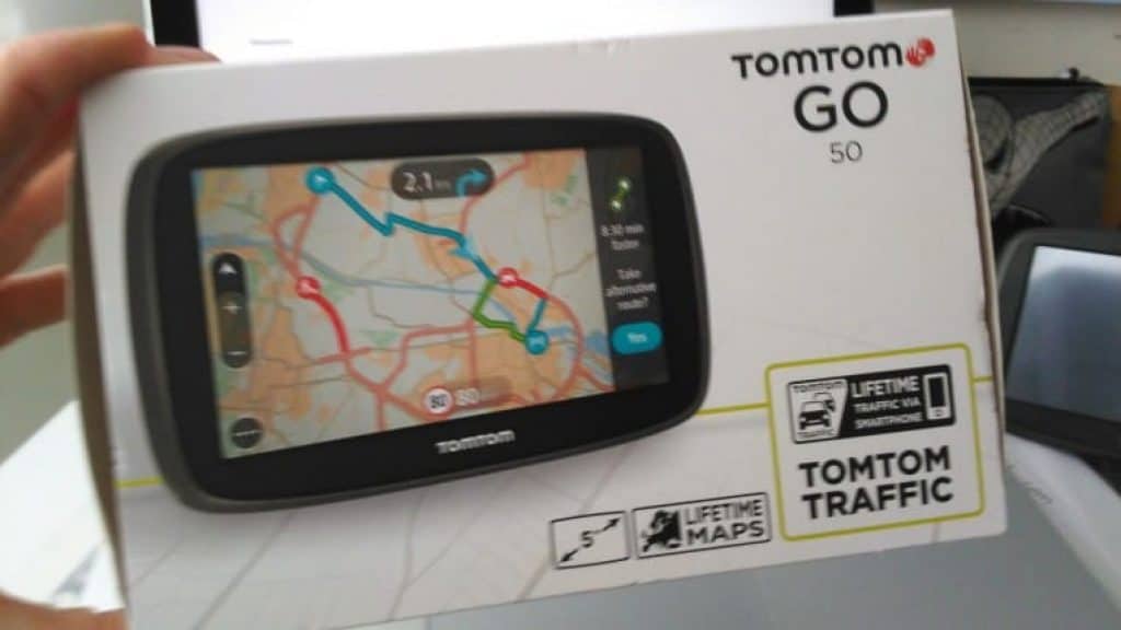 NEW TomTom GO 50S 50-S GPS Car Navigation LIFETIME 3D MAPS & Traffic Set USA/Can 