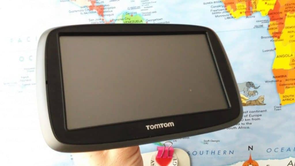 TomTom GO 5000 Europe Navigationsgerät 13cm Touchscreen 8GB intern Lifetime Maps 